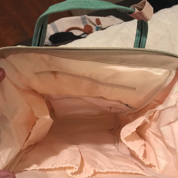 Diaperbag backpack 🎒Roses pattern - Picture 2 of 4